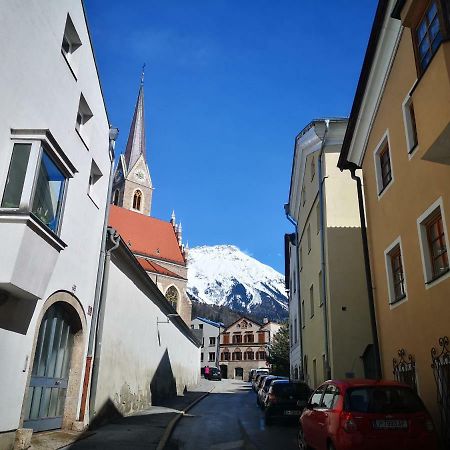 Sankt-Nikolaus Old Town City Apartment อินส์บรุค ภายนอก รูปภาพ